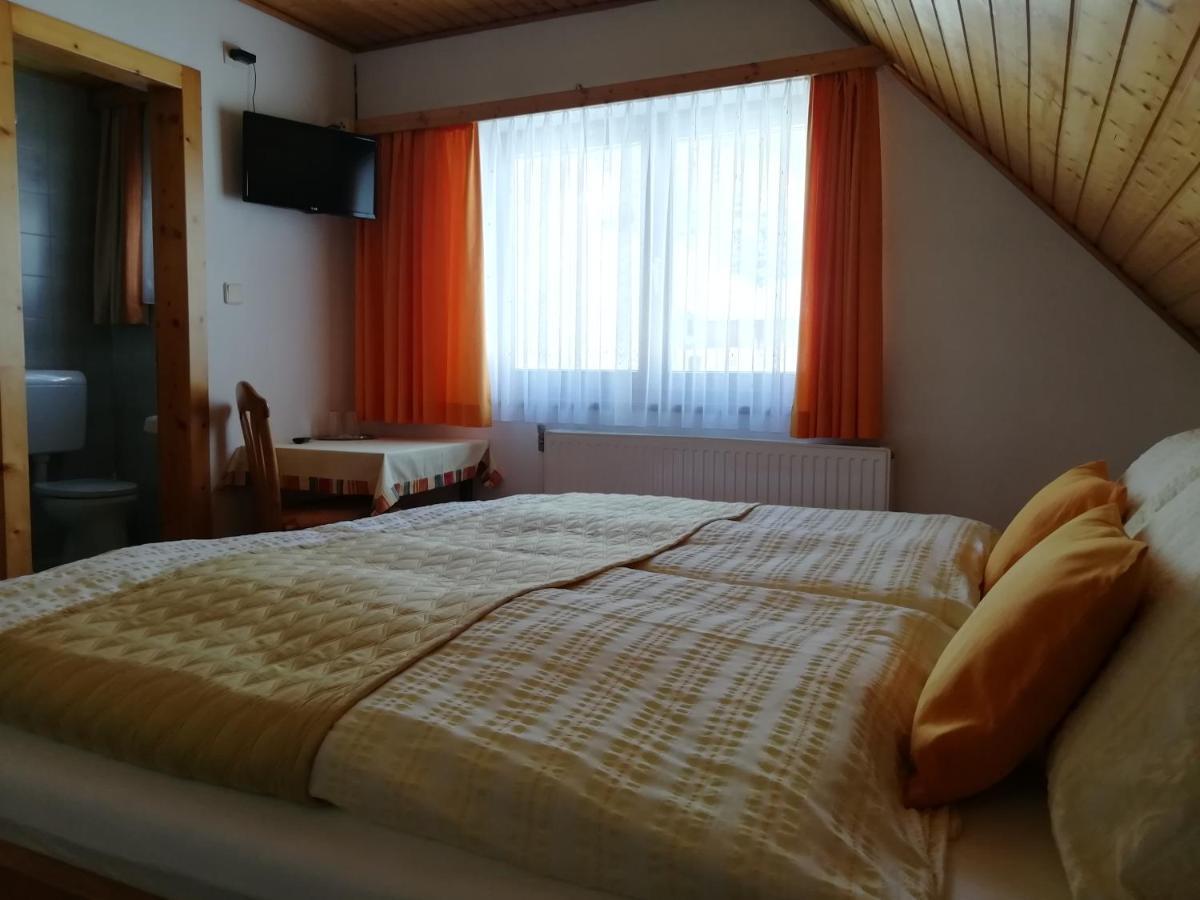 Apartment Haus Anneliese *